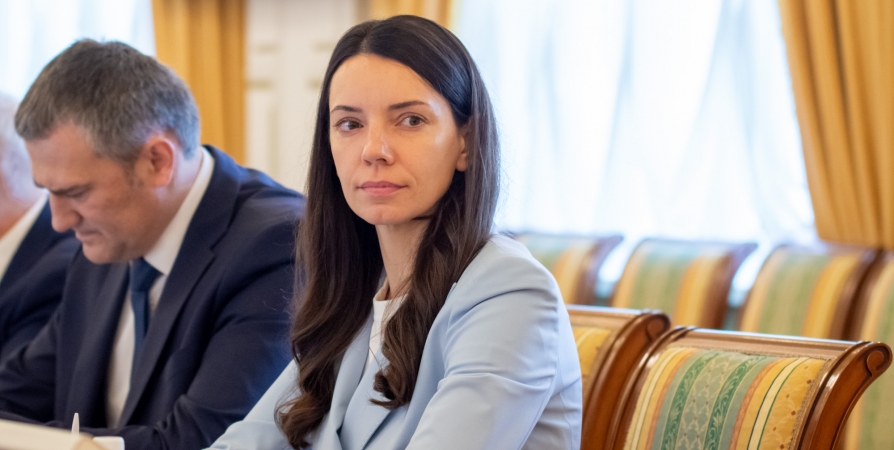 Светлана Панфилова назначена и.о. министра развития Арктики и экономики Мурманской области
