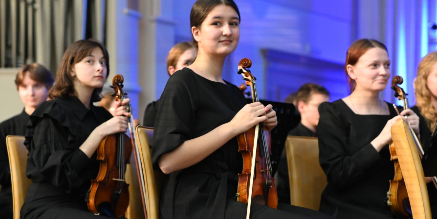 Трансляцию концерта детско-юношеского симфонического оркестра в Мурманске посмотрели более 11 тыс. раз