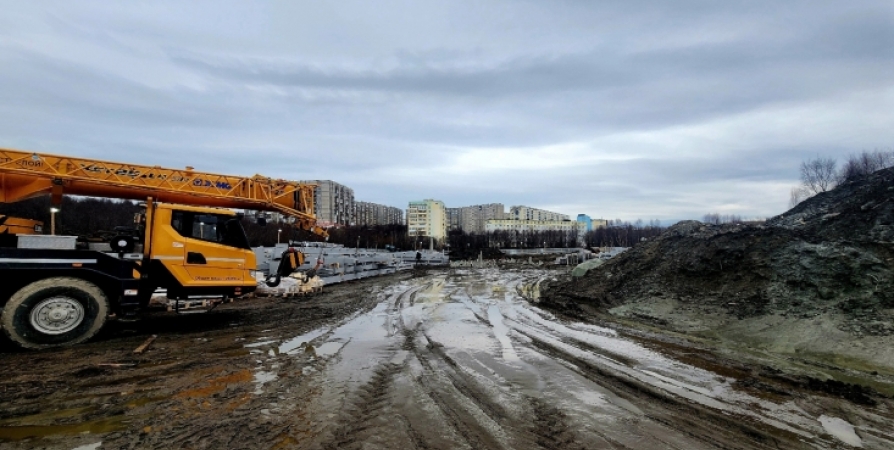 Больше тысячи свай пришлось забить в фундамент бассейна в Североморске из-за сложного грунта