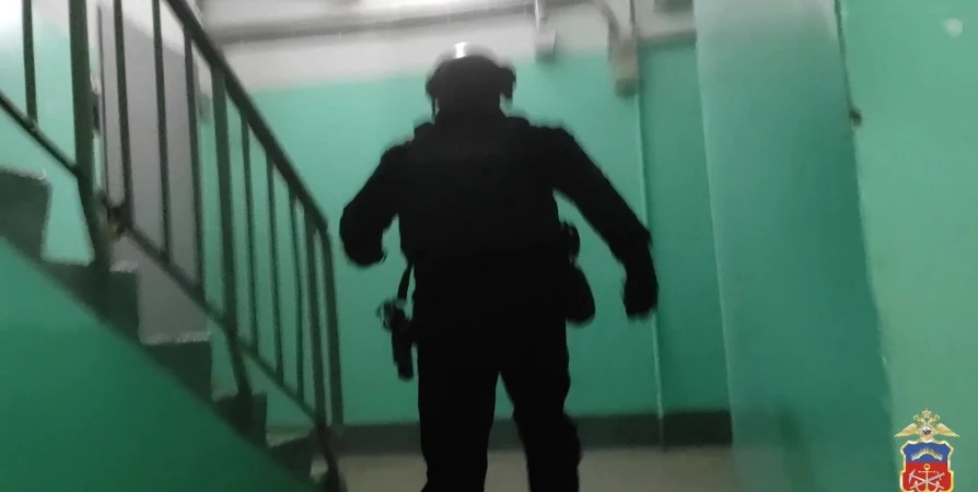 обыск в адвокатской конторе. обыск в помещении. начальник отдела образования города сибай задержания. мурманск обыски. обыски в мурманске.