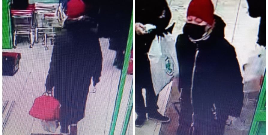 В Мурманске разыскивают подозреваемую в краже женщину с красной сумкой