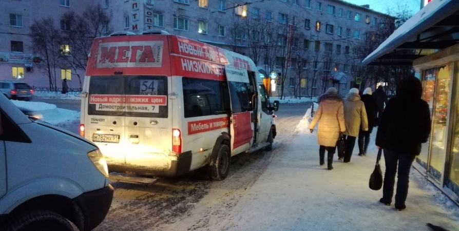 Мурманского перевозчика оштрафовали за выпуск на линию маршрутки без тормозов