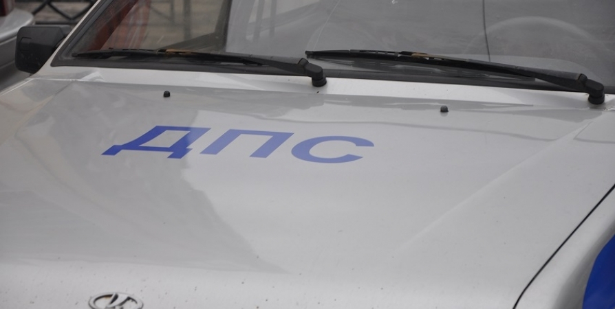Водитель угнанной «девяносто девятой» скрылся с места ДТП в Мурманске