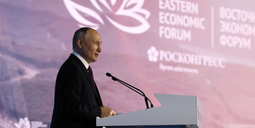 Владимир Путин: Мощности мурманского порта планируется увеличить до 110 млн тонн в год