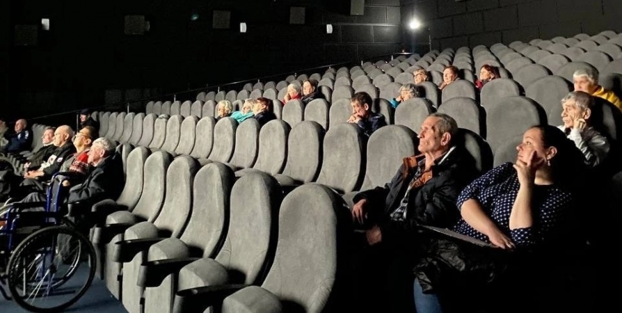 В отремонтированном кинотеатре в Кандалакше начались тестовые показы