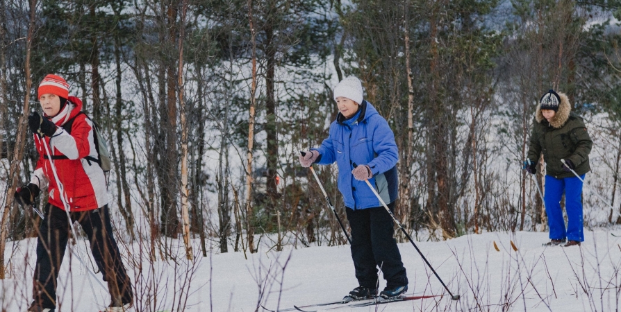 Деревянные лыжи и шаровары с начесом: Северян приглашают на ретро-забег