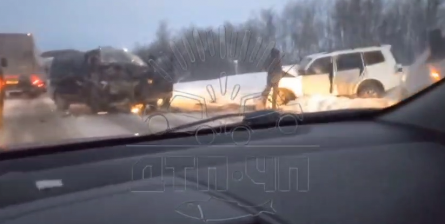 В ДТП на Р-21 «Кола» после отворотки на Полярный погиб человек