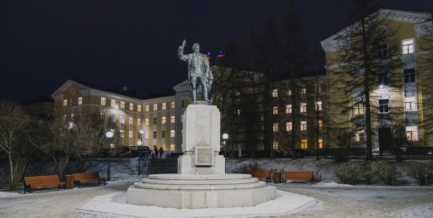 Сквер сдал – сквер принял: краеведческий музей больше не владеет территорией вокруг памятника Кирова