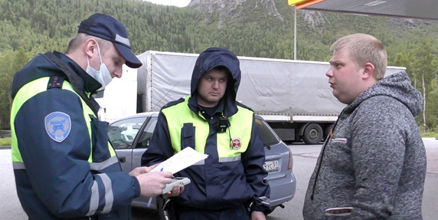 Экс-полицейский из Апатитов не нашел денег на штраф и отправится принудительно работать