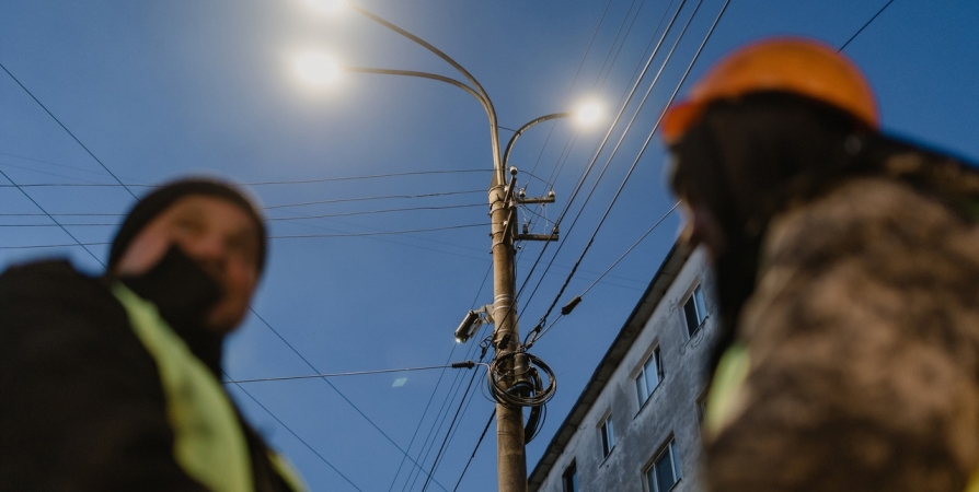 До июля в Мурманске заменят уличное освещение на Баумана и Зеленой