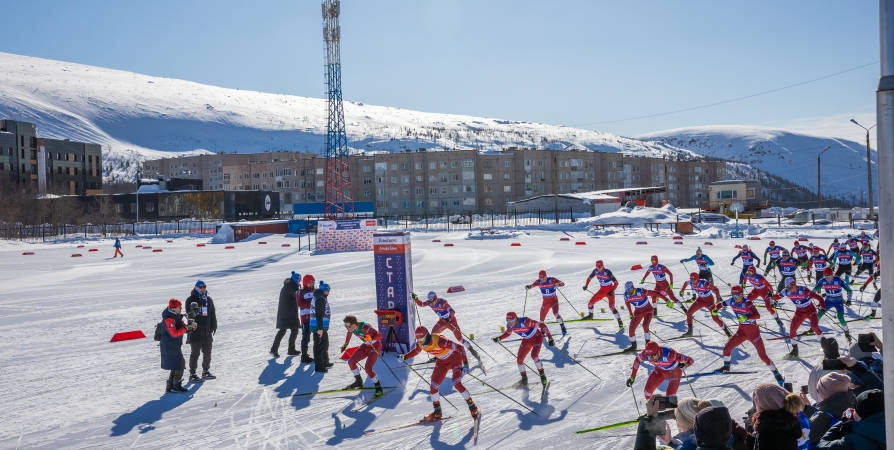 «Если задумать хорошее дело – все получится»: в Кировске прошёл первый в истории лыжных гонок России заезд в гору