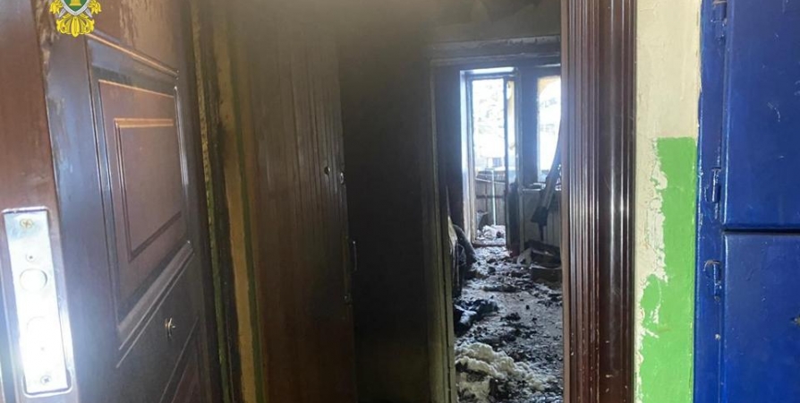 В Териберке после пожара в квартире обнаружили тела мужчины и женщины